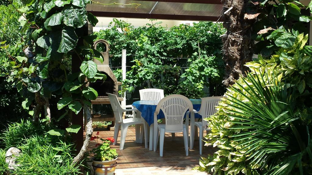 Apartments Lana أوماغ الغرفة الصورة