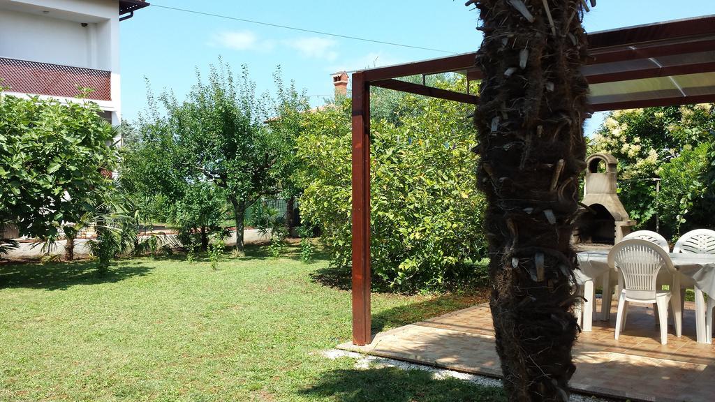 Apartments Lana أوماغ الغرفة الصورة