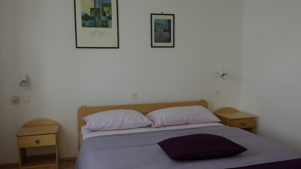 Apartments Lana أوماغ الغرفة الصورة