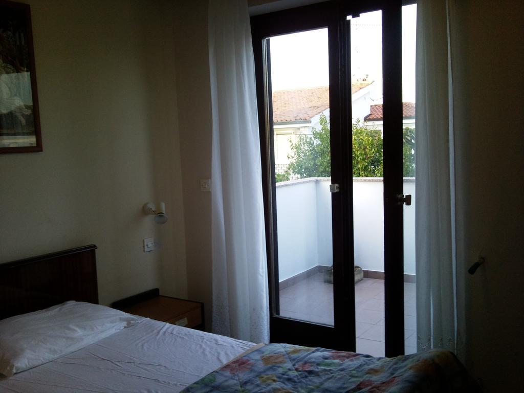 Apartments Lana أوماغ الغرفة الصورة